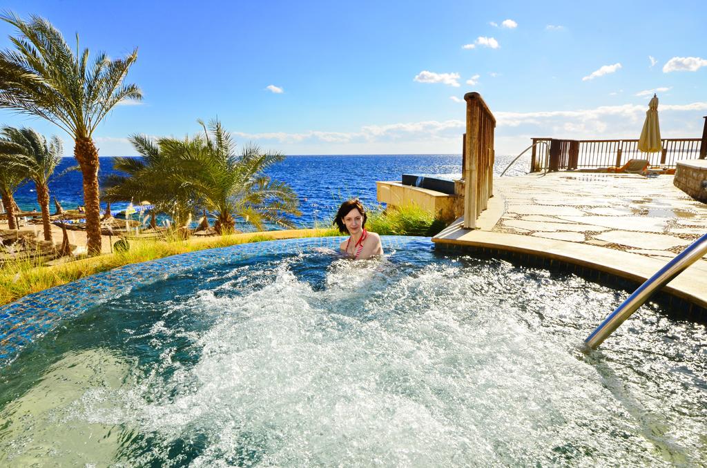 Reef Oasis Blue Bay resort Spa hotel Sharm Sarm el Seik Letovanje Egipat Turisticka Agencija Salvador Travel 8