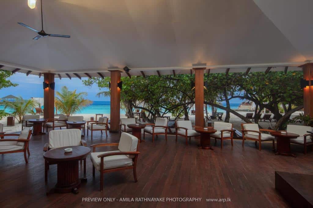 Adaaran Select Meedhupparu Resort Maldives Maldivi Turisticka agencija Salvador Travel Putovanja Maldivi Egzoticna putovanja 12