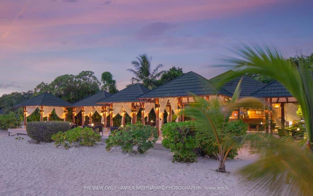 Adaaran Select Meedhupparu Resort Maldives Maldivi Turisticka agencija Salvador Travel Putovanja Maldivi Egzoticna putovanja 8