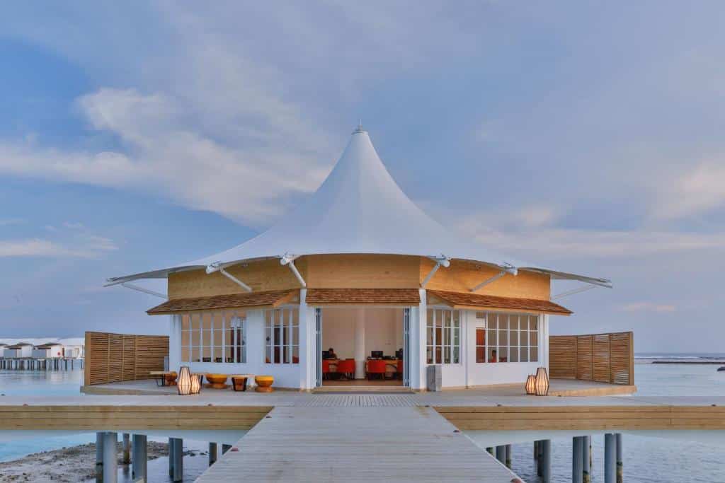 Cinnamon Hakuraa Huraa Maldives Resort Spa Maldivi Turisticka agencija Salvador Travel Putovanja Maldivi Egzoticna putovanja 20