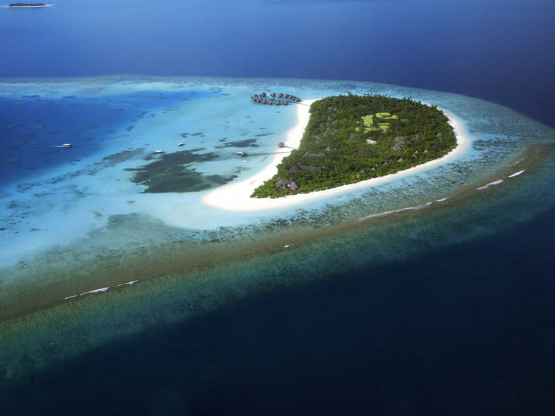 Coco Palm Dhuni Kolhu Maldives Resort Maldivi Turisticka agencija Salvador Travel Putovanja Maldivi Egzoticna putovanja 1