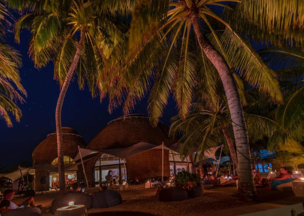 Holiday Inn Resort Kandooma Maldivi Turisticka agencija Salvador Travel Putovanja Maldivi Egzoticna putovanja 25