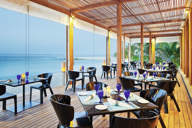 Holiday Inn Resort Kandooma Maldivi Turisticka agencija Salvador Travel Putovanja Maldivi Egzoticna putovanja 6