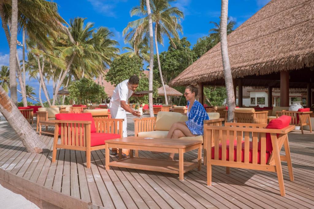 Reethi Faru Resort Spa Maldives Maldivi Turisticka agencija Salvador Travel Novi Sad Putovanja Maldivi Egzoticna putovanja 31