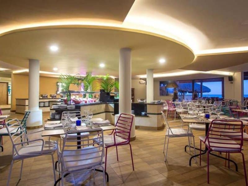 Impressive Resort & Spa Hotel 5 Dominikanska republika Punta Cana Putovanje Letovanje Salvador Travel Turisticka agencija Novi Sad 32