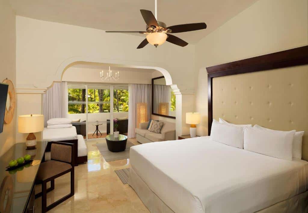 Mela Caribe Beach Resort & Spa Hotel Dominikanska republika Punta Cana Putovanje Letovanje Salvador Travel Turisticka agencija Novi Sad 29