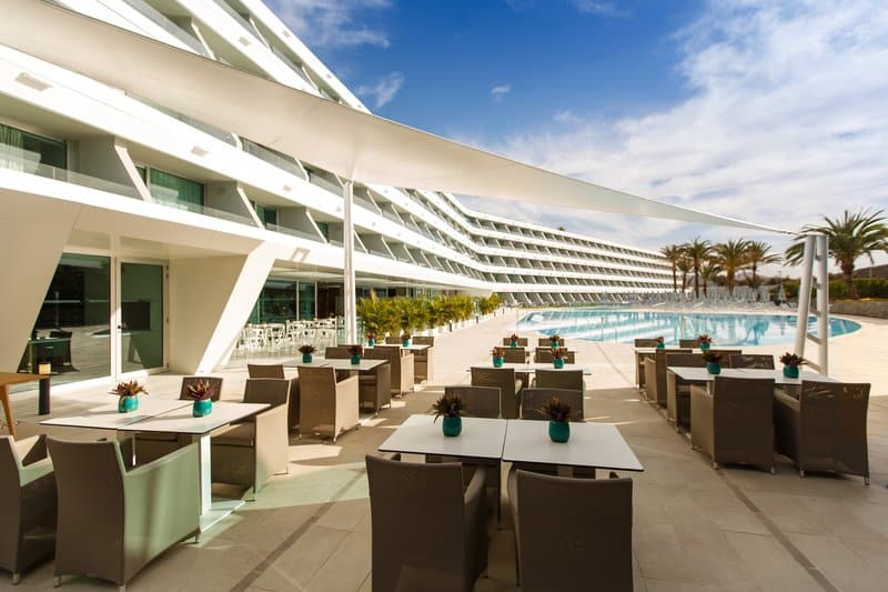 Santa Monica Suites Beach Hotel Playa Del Ingles Maspalomas kanarska ostrva salvador travel tturisticka agencija 16