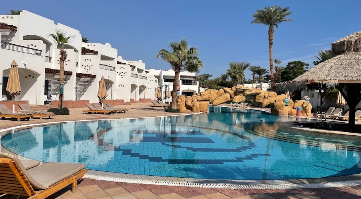 JAZ Fayrouz Resort hotel naama bay sharm el sheikh letovanje turisticka agencija salvador travel 16